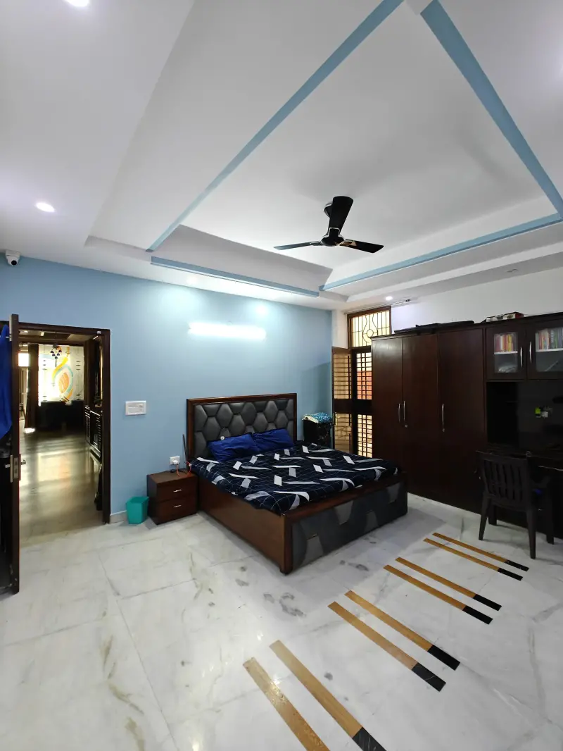 DELUXE Furnished Floor
