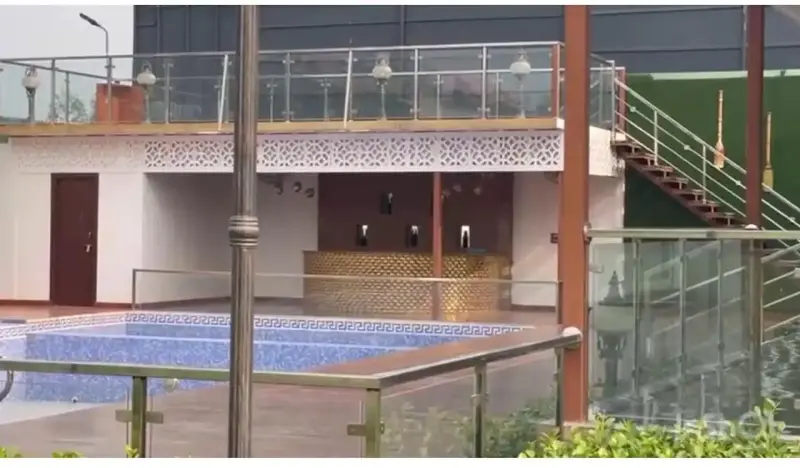 Best Farm House of Noida Interior View - Polyhouse<br>Agriculture in Noida Sec 135