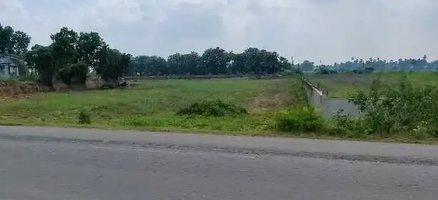 Prime 80 Bigha R-Zone Property on Meerut-Hapur Highway, Hapur Near Meerut  -  Ideal for Township & Commercial Use